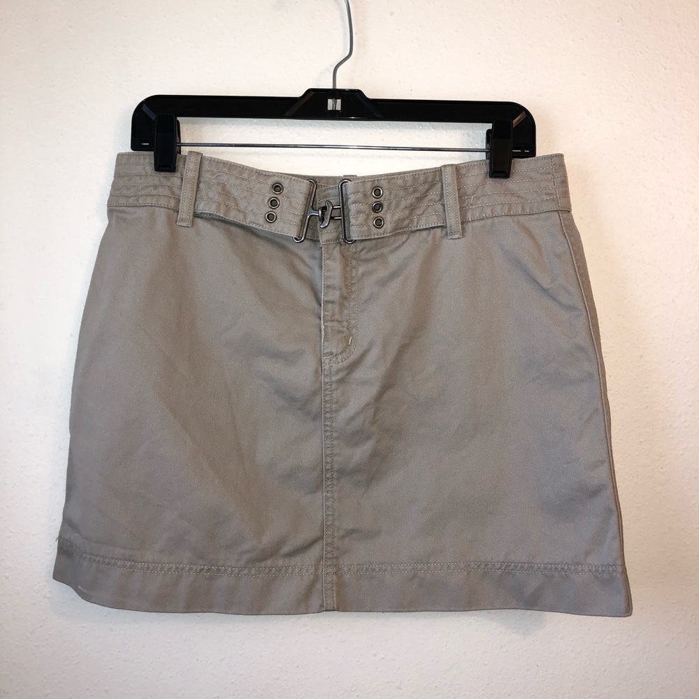 American Eagle Outfitters khaki Mini Skirt Size 6